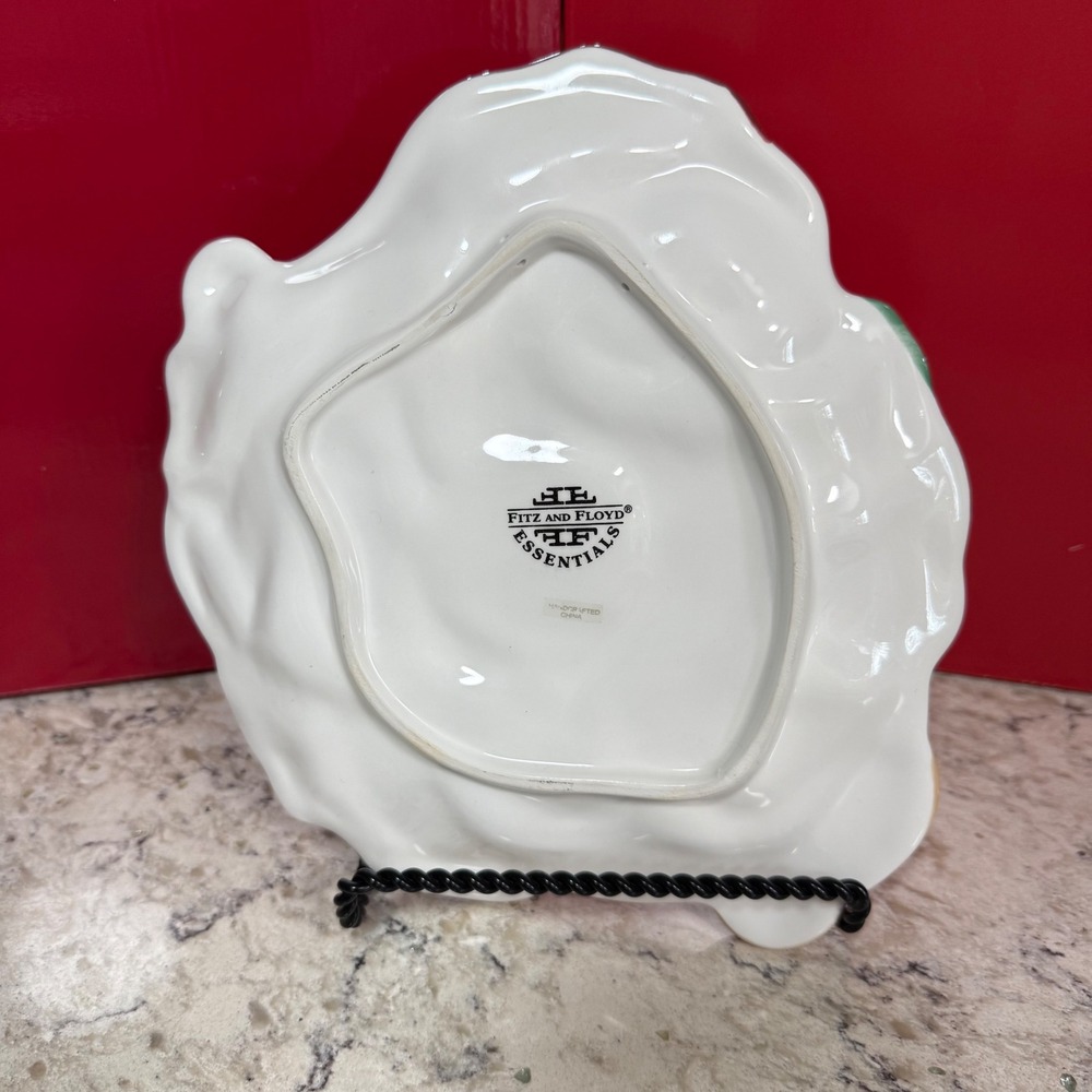 Fitz and Floyd Plaid Christmas Santa Claus Canape Plate Handcrafted China‎ - Picture 5 of 7